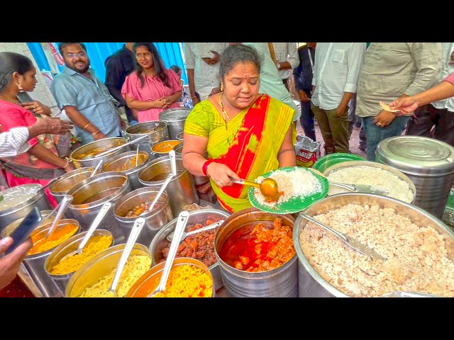 "కుమారి ఆంటీ"పై కేసు నమోదు చేసిన పోలీసులు...