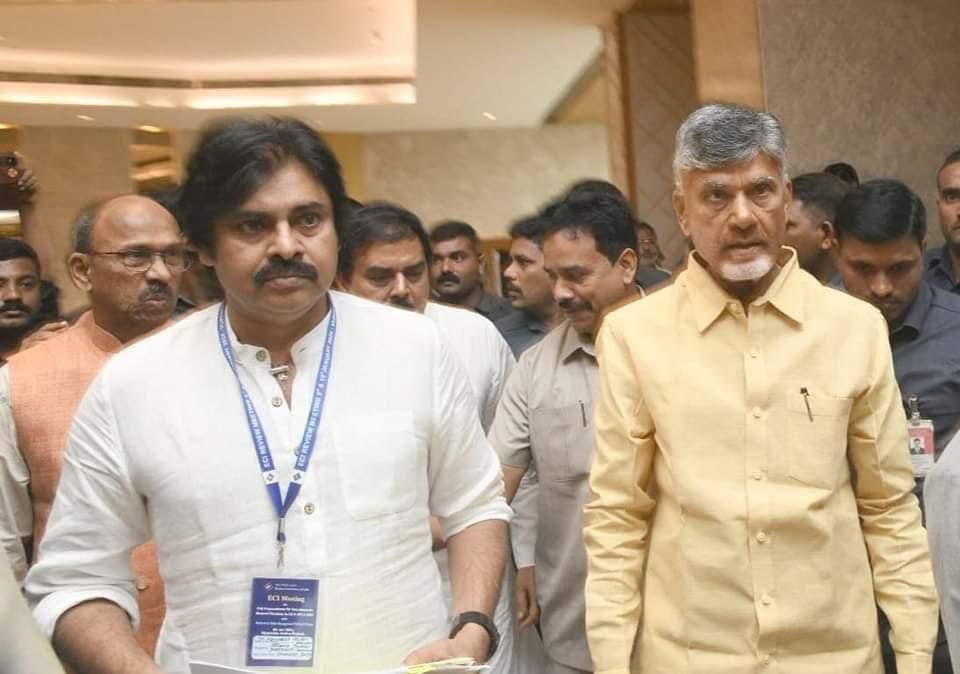 కేంద్ర ఎన్నికల కమిషనర్ కలుస్తున్న తెలుగుదేశం జనసేన అధ్యక్షులు