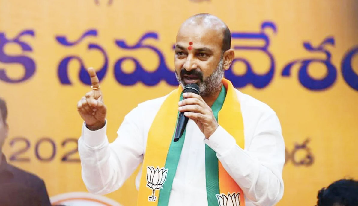 కేంద్ర నిర్ణయం చరిత్రాత్మకం: బండి సంజయ్