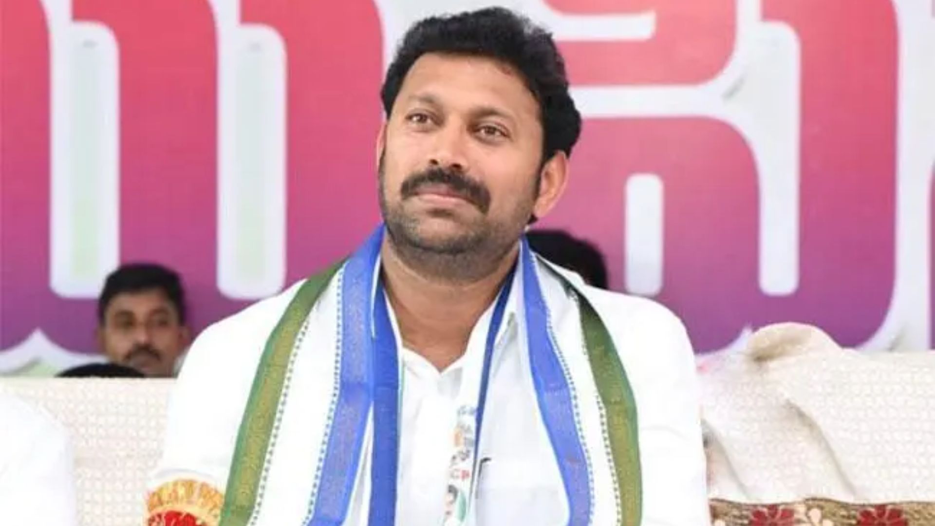 వైసీపీ ఎంపీ అవినాష్‌రెడ్డికి సుప్రీం నోటీసులు